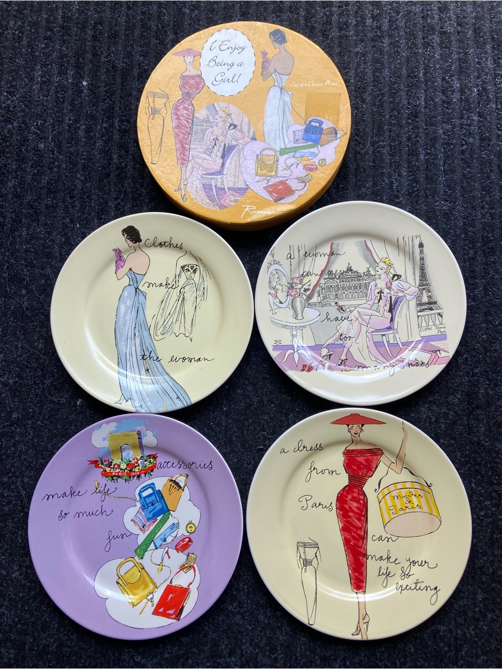 Vintage-Inspired Fashion Illustration Dessert Plates - Assorted Pastel Set